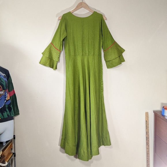 Vintage ethnic Indian embroidered decal bell sleeve maxi dress slit shoulders - Picture 3 of 16